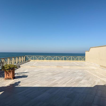 Le Rocella 4 - 2 Adults And 4 Children Only Apartment Балито Екстериор снимка